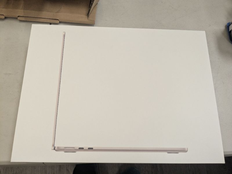 Photo 1 of Apple 2025 MacBook Air 13-inch Laptop with M4 chip: Built for Apple Intelligence, 13.6-inch Liquid Retina Display, 16GB Unified Memory, 256GB SSD Storage, 12MP Center Stage Camera, Touch ID; Starlight