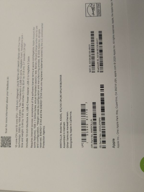 Photo 1 of Apple 2025 MacBook Air 13-inch Laptop with M4 chip: Built for Apple Intelligence, 13.6-inch Liquid Retina Display, 16GB Unified Memory, 256GB SSD Storage, 12MP Center Stage Camera, Touch ID; Starlight