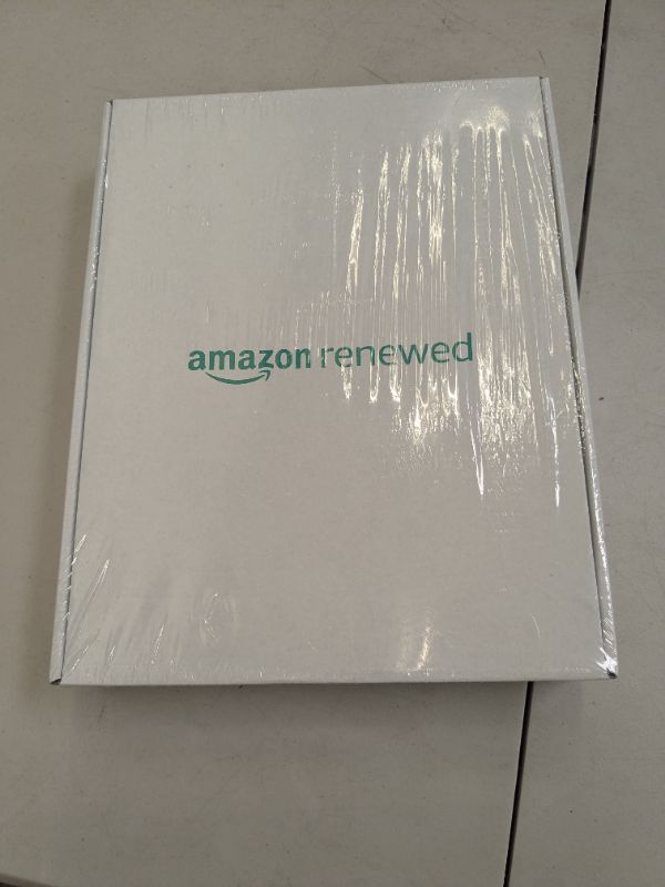 Photo 1 of Apple 2021 iPad (10.2-inch, Wi-Fi, 256GB) - Silver (Renewed Premium)