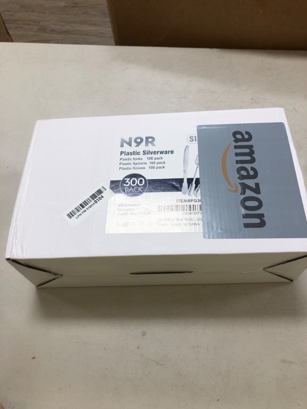 Photo 1 of N9R 300PCS Silver Plastic Silverware, Heavy Duty Plastic Cutlery for Parties, Fancy Disposable Flatware Set Includes 100 Forks, 100 Spoons, and 100 Knives, Perfect for Weddings, Dinners, Picnics