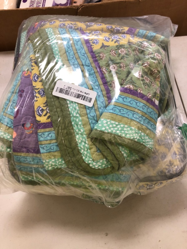 Photo 1 of YAYIDAY Quilt King Size Patchwork Bedspread Set - 100% Cotton Reversible Breathable Colorful Floral Quilted Bedspreads with Pillow Shams Fit All Seasons