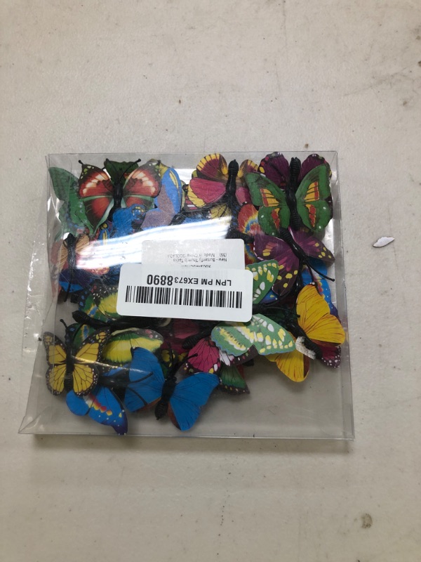 Photo 1 of 36Packs Colorful Butterfly Thumb Tacks Decorative Push Pins Cute Pushpins for Bulletin Board Cork Board Cubicle Fabric Wall Office Home Decor Hanging Accessories Random Pattern Decorations