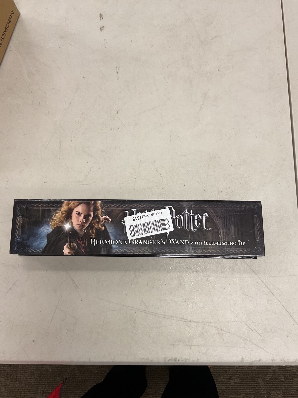 Photo 1 of The Noble Collection Hermione Granger's Illuminating Wand