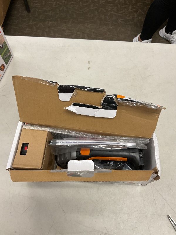 Photo 1 of WORX WG801 20V 2 in 1 Cordless Hedge Trimmer, 4" Grass Shear & 8" Shrub Trimmer with 2 Blades, Battery & Charger Included