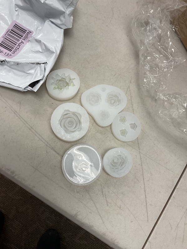 Photo 1 of 6 Pack Flower Molds - Peony, Rose, Sunflower, Animal Shapes - Resin Casting & Candle Making Molds