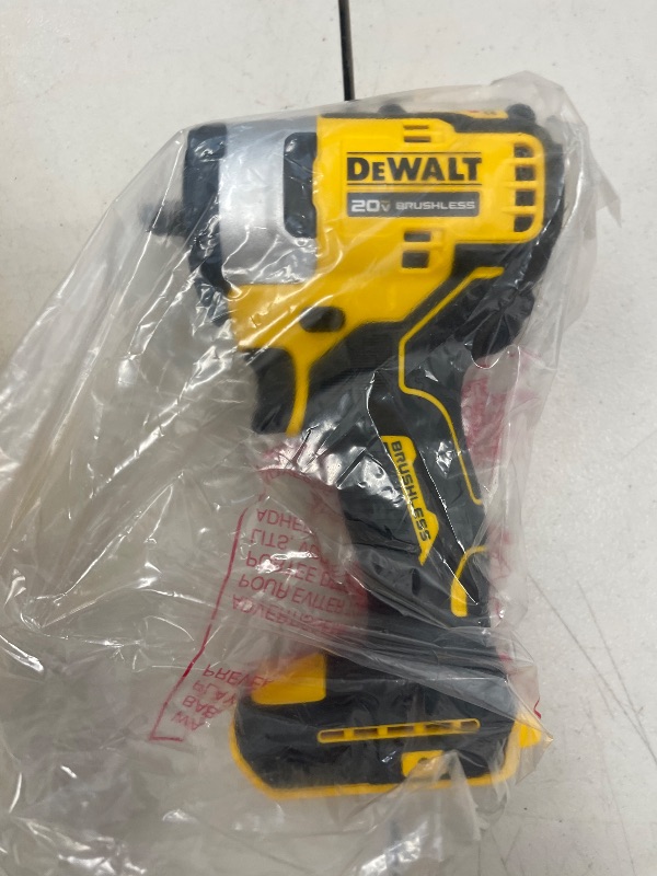 Photo 1 of DEWALT DCF913B 20V MAX* 3/8 in. Cordless Impact Wrench with Hog Ring Anvil (Tool Only)
