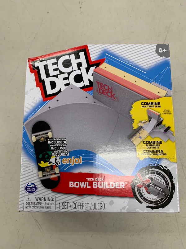 Photo 1 of Tech Deck, Bowl Builder X-Connect Park Creator, Customizable and Buildable Ramp Set with Exclusive Fingerboard, Kids Toy for Ages 6 and up