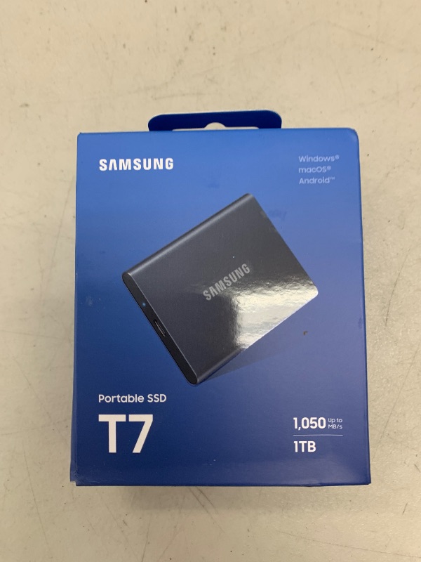 Photo 1 of SAMSUNG T7 Portable SSD, 4TB External Solid State Drive, Speeds Up to 1,050MB/s, USB 3.2 Gen 2, Reliable Storage for Gaming, Students, Professionals, MU-PC4T0T/AM, Gray