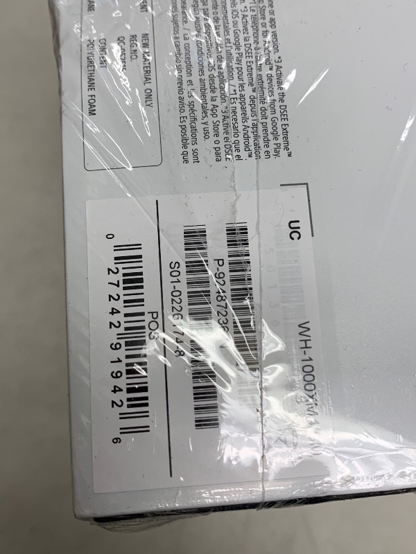 Photo 1 of Sony WH-1000XM4 Noise Cancelling Wireless Headphones - 30hr Battery Life - Over Ear Style - Optimised for Alexa and Google Assistant - Built-in mic for Calls - Silver International Version