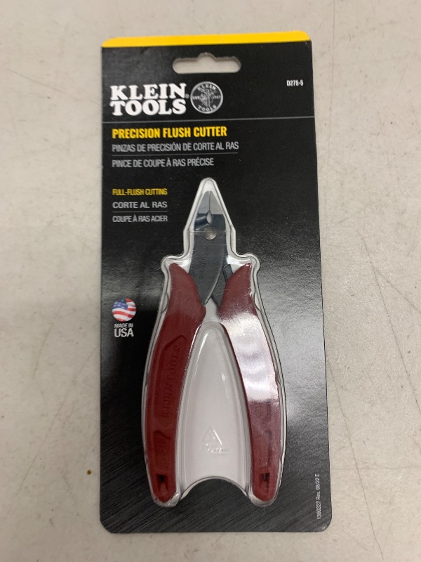 Photo 1 of Klein Tools D275-5 Diagonal Flush Cutters, Made in USA, Micro Wire & Compact Zip Tie Cutter, Ultra-Slim Precision Flush Cutter for Work in Confined Areas, 5-Inch
