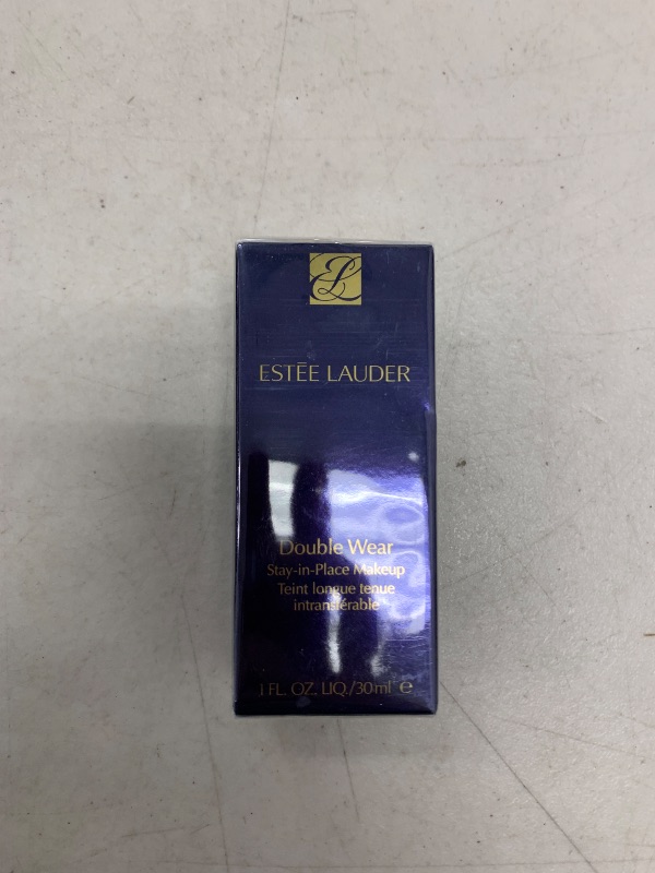 Photo 1 of Estée Lauder Double Wear Stay-In-Place Makeup, 1 oz.