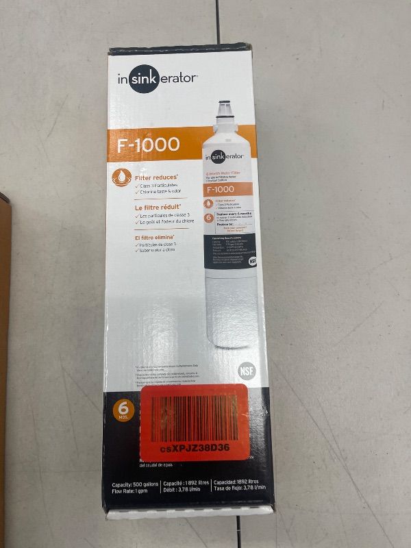 Photo 1 of INSINKERATOR F-1000 Under Sink Water Filter Replacement Cartridge for INSINKERATOR Water Filtration System, Chlorine Filter, White