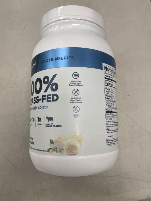 Photo 1 of Transparent Labs Grass-Fed Whey Protein Isolate - Naturally Flavored, Gluten Free Whey Protein Powder with 28g of Protein per Serving & 9 Amino Acids - 30 Servings, French Vanilla