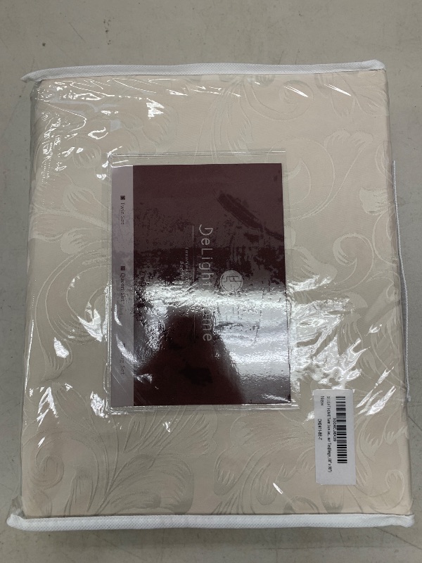 Photo 1 of DELIGHT HOME Taupe Duvet Cover Twin Size - Jacquard Twin Duvet Cover Set with 1 Pillow Shams, 8 Corner Ties and 7 Buttons, 2 Pieces Breathable Textured Bedding Set for All Seasons, 68" x 90"
