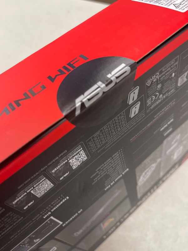 Photo 1 of ASUS ROG Strix Z890-H Gaming WiFi Z890 LGA 1851 ATX Motherboard, Intel® Core™ Ultra Series 2 Ready, Advanced AI PC-Ready, 16+2+1+2 Stages, DDR5, 5Gb LAN, WiFi 7, 4X M.2, PCIe 5.0, USB Type-C®, AI OC