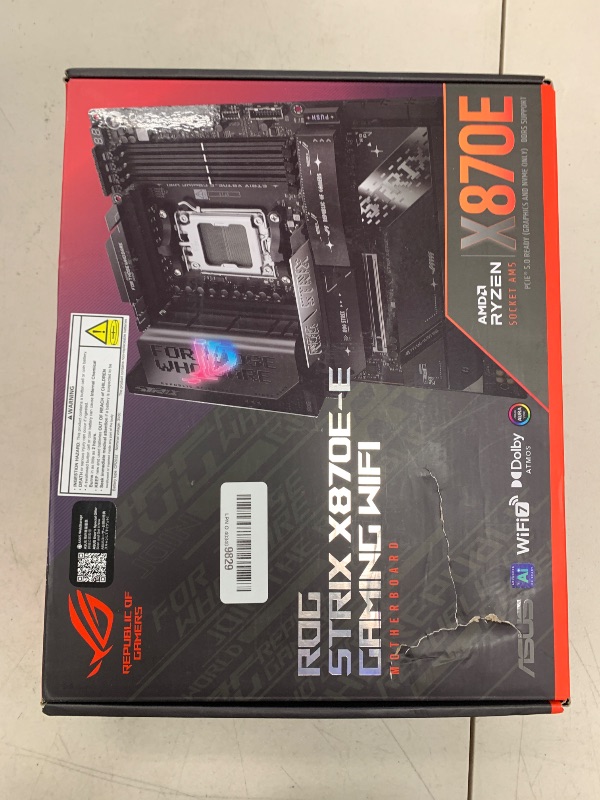 Photo 1 of ASUS ROG Strix X870E-E Gaming WiFi AMD AM5 X870 ATX Motherboard 18+2+2 Power Stages, Dynamic OC Switcher, Core Flex, DDR5 AEMP, WiFi 7, 5X M.2, PCIe® 5.0, Q-Release Slim, USB4®, AI OCing & Networking