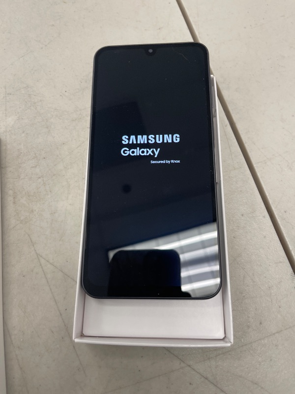 Photo 1 of SAMSUNG Galaxy A26 5G Ai (for Tmobile Mint Tello & Global) (256GB + 8GB) Version Latina NFC Unlocked SM-A266M/DS 6.6" 120Hz 50MP Triple (Black SM-A266MZKHTPA)