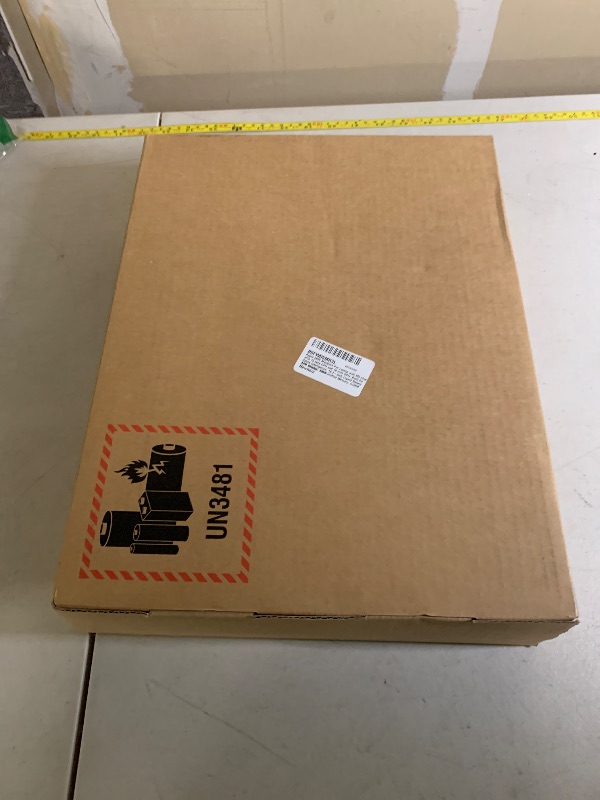 Photo 1 of Apple 2025 MacBook Pro Laptop with M5 chip with 10?core CPU and 10?core GPU: Built for Apple Intelligence, 14.2-inch Liquid Retina XDR Display, 16GB Unified Memory, 512GB SSD Storage; Silver