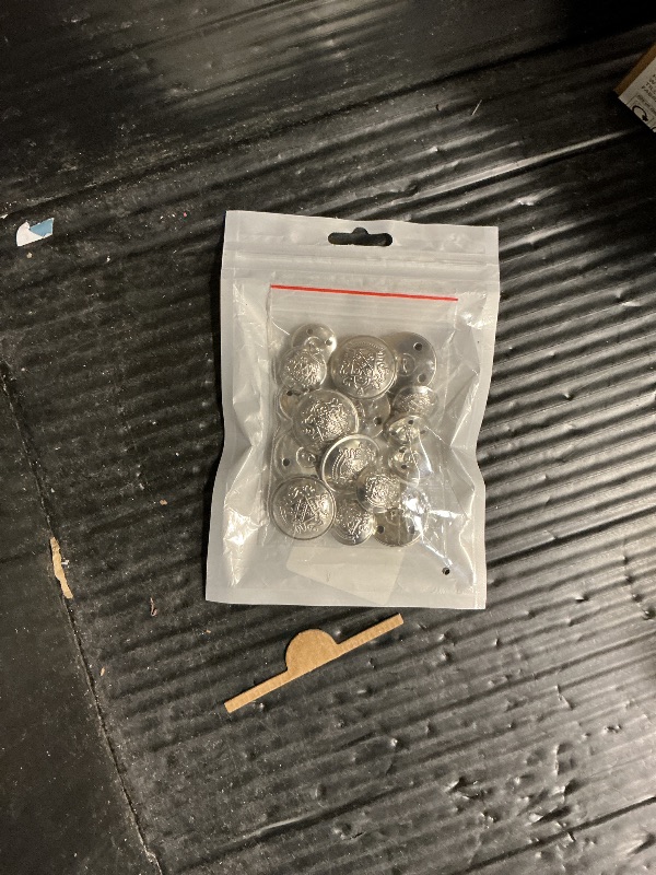 Photo 1 of 16 Pcs Silver Metal Buttons for Blazers Vintage Round Suit Buttons for Men Women Antique Replacement Button for Blazer Suits Sport Coat Uniform Jacket (18mm 25mm)