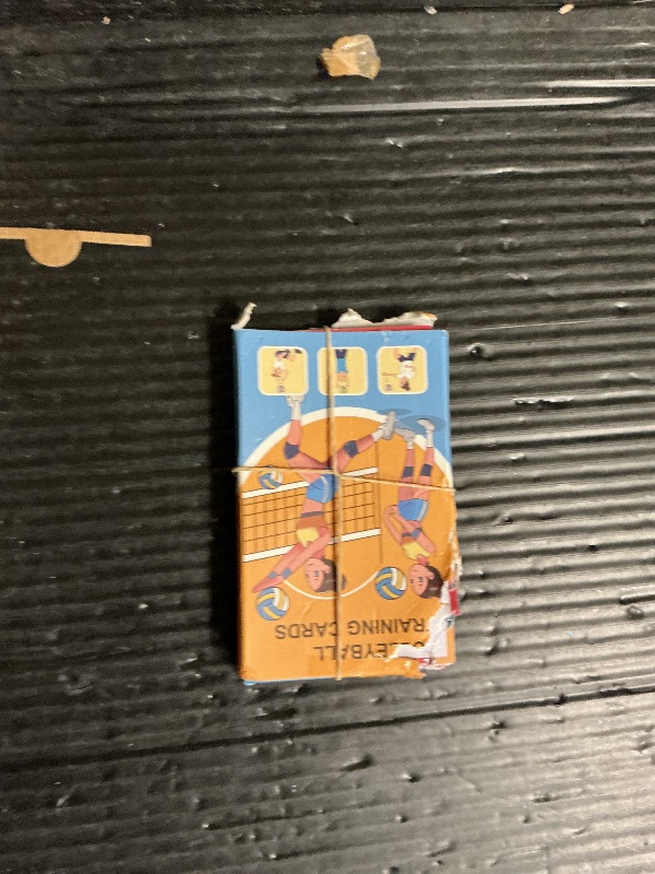 Photo 1 of 19 Pcs Volleyball Training Equipment Aid Cards For Solo Practice 3“×5” Volleyball Accessories PVC Volleyball Stuff Cards Volleyball Gifts For Teen Girl Kids Beginner Spike Serve Rebounder Drill