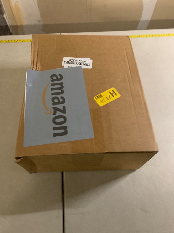 Photo 1 of 100 Pack Disposable Ramekins with Lids 8 oz Creme Brulee Ramekin Aluminum Foil Cup Cupcake Liner for Baking Disposable Muffin Tin Pan Cheesecake Container for Catering Wedding Party (Blue)