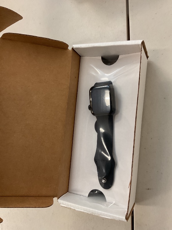 Photo 1 of Apple Watch SE (2nd Gen) (GPS + Cellular
