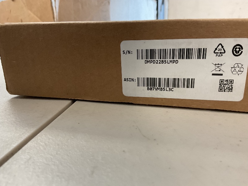 Photo 1 of Apple iPad Air (10.5-inch, Wi-Fi, 64GB) Space Gray (Renewed)