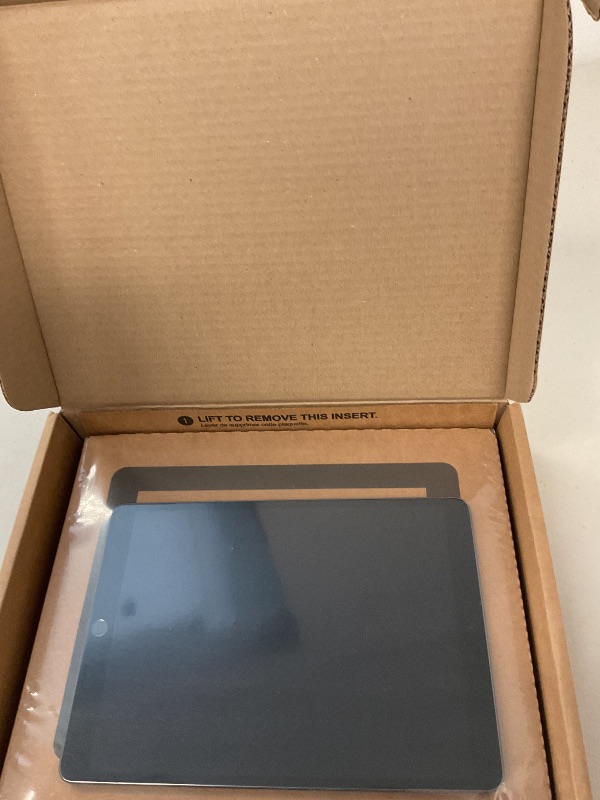 Photo 1 of 2020 Apple iPad Pro (12.9-inch