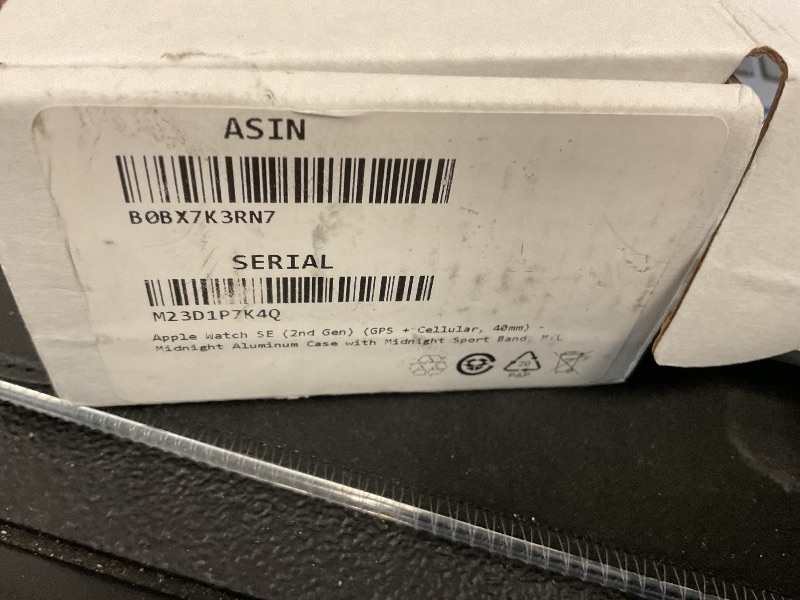 Photo 1 of Apple Watch SE (2nd Gen) (GPS + Cellular