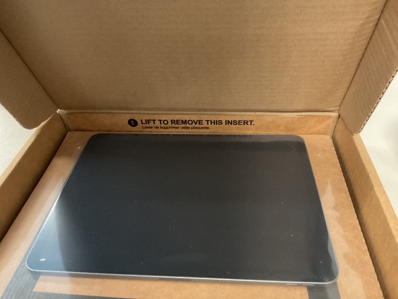 Photo 1 of Apple iPad Air (10.9-inch, Wi-Fi, 256GB) - Space Gray
