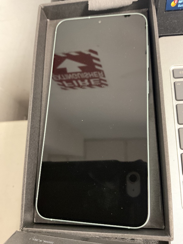 Photo 1 of Samsung Galaxy S25+ Cell Phone, 512GB Smartphone, Unlocked Android, AI Night Mode Camera, Snapdragon 8 Elite Fast Processor, ProScaler Display, 4900mAh Battery, 2025, US 1 Yr Warranty, Mint