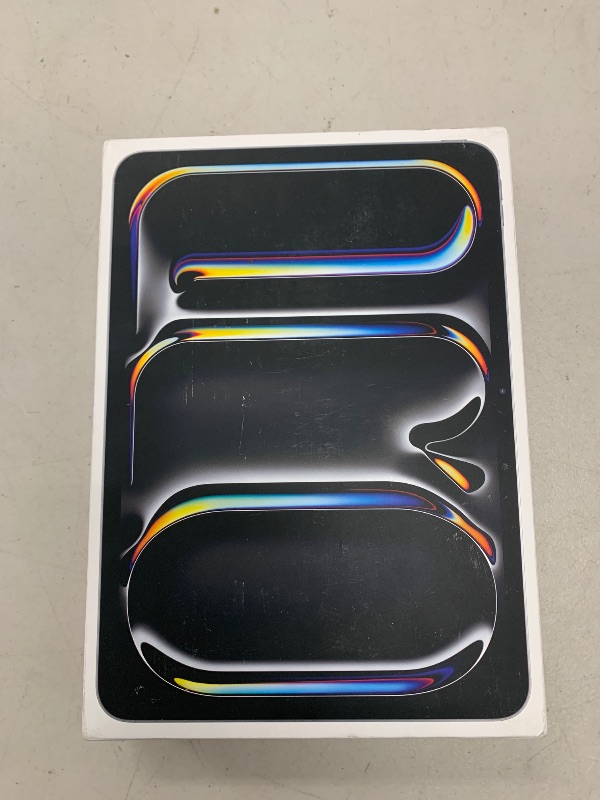 Photo 1 of Apple iPad Pro 11-Inch (M4): Built for Apple Intelligence, Ultra Retina XDR Display, 512GB, 12MP Front/Back Camera, LiDAR Scanner, Wi-Fi 6E, Face ID, All-Day Battery Life — Silver