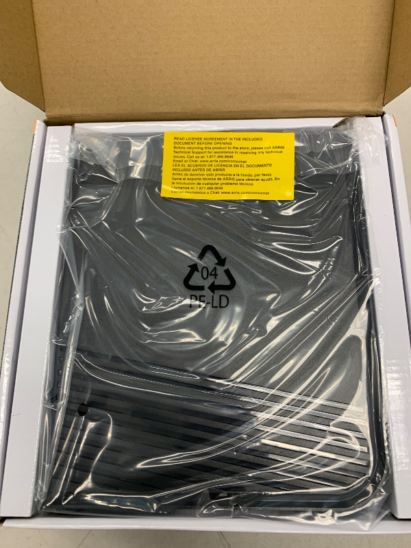 Photo 1 of ARRIS (SBG7400AC2) - Cable Modem Router Combo - Fast DOCSIS 3.0 & AC2350 WiFi , Approved for Comcast Xfinity, Cox, Charter Spectrum & more , Four 1 Gbps Ports , 800 Mbps Max Internet Speeds