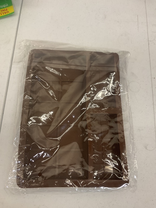 Photo 1 of LGQUK Dubai Chocolate Bar Mold Silicone Chocolate Bar Molds, Deep Rectangular, Large Size for Stuffed Bars (Large+Small 10 Snap)