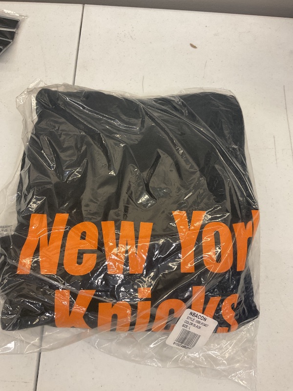 Photo 1 of Size L.    NBA Con Team Crew, New York Knicks