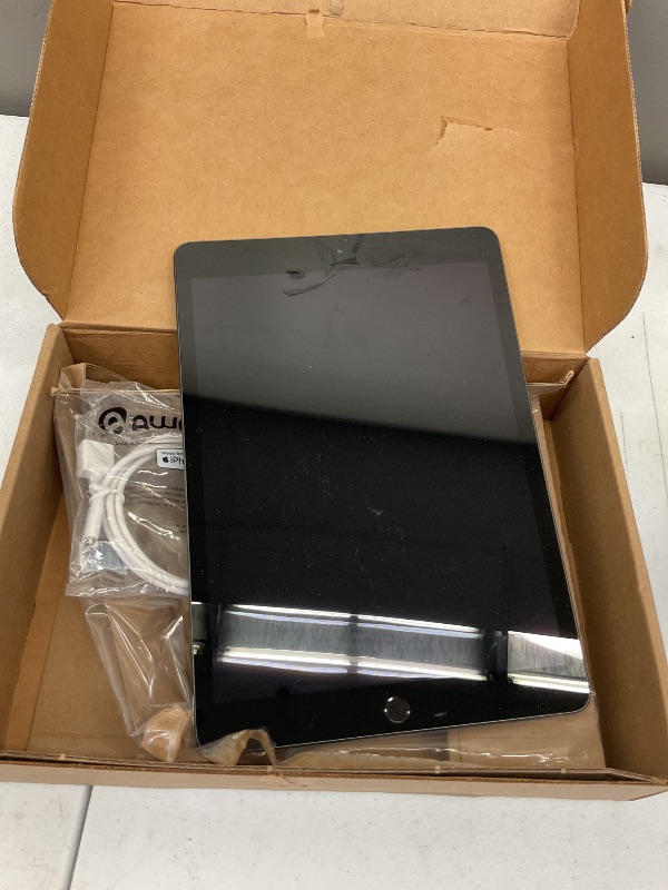 Photo 1 of Apple iPad (10.2-inch, Wi-Fi, 128GB, 8th Generation)- Space Gray (Renewed)