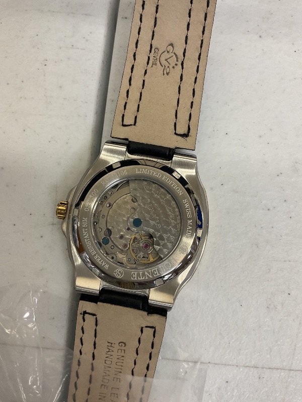 Photo 1 of GV2 Men's Swiss Automatic Watch from The Potente Collection, Genuine Hand Made Italian Leather Strap