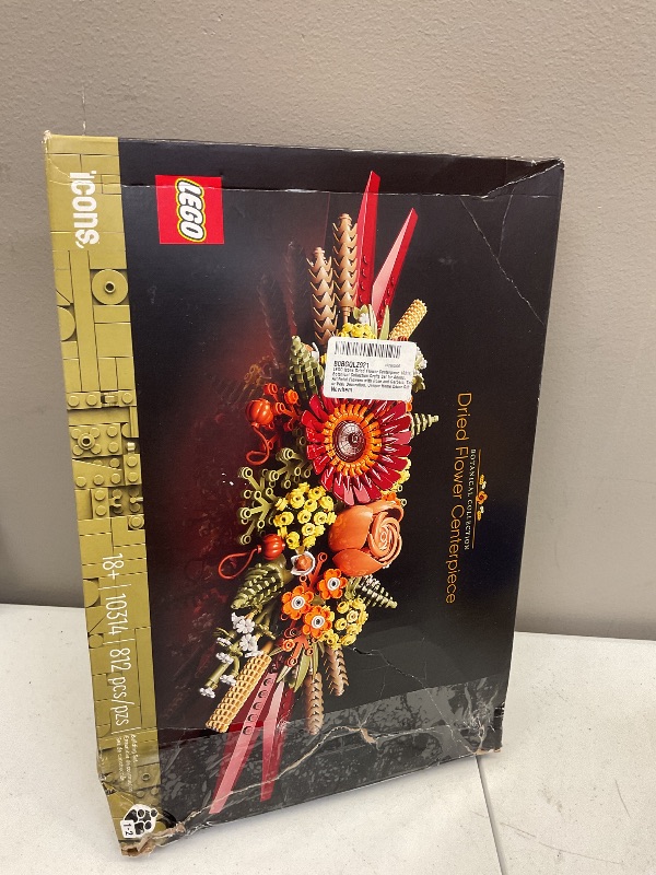 Photo 1 of LEGO Icons Dried Flower Centerpiece Building Sets for Adults, Ages 18+ Years - Fall & Thanksgiving Decorations for Dinner Table or Mantel - 10314