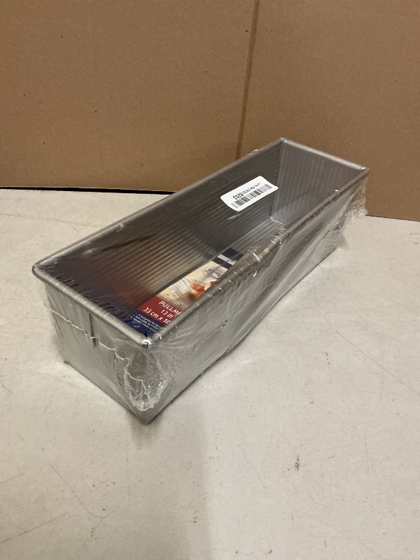 Photo 1 of USA Pan Bakeware Pullman Loaf Pan, Large, Silver