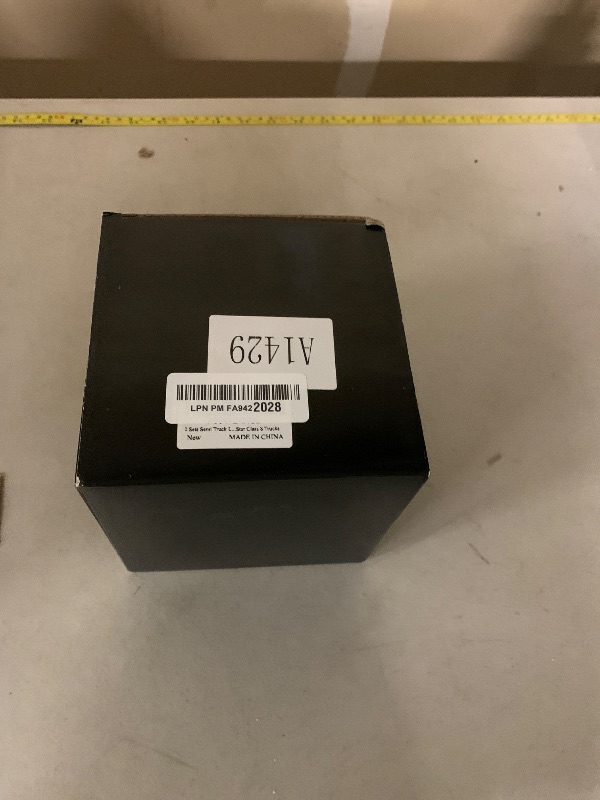 Photo 1 of 2 Sets Semi Truck Locking Fuel Cap Cover Diesel Zinc Fuel Tank Cap Cover Compatible with Freightliner, Sterling and Western Star Class 8 Trucks