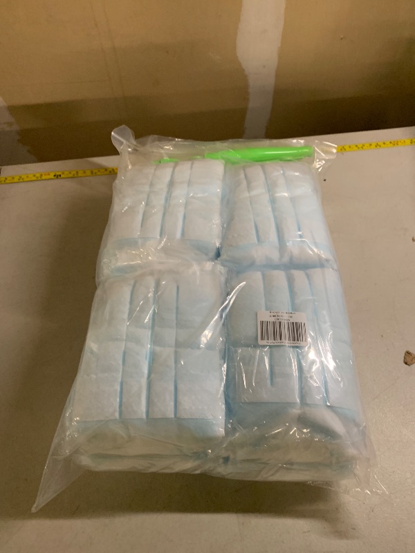 Photo 1 of ZHUOMINGJIA 80 PCS Disposable Dusters Refills with 4 Short Handle,for Home Office Blinds Ceiling Fans Furniture Multi-Surface Dusting (Blue,80 Duster Refills+4 Short Handle)