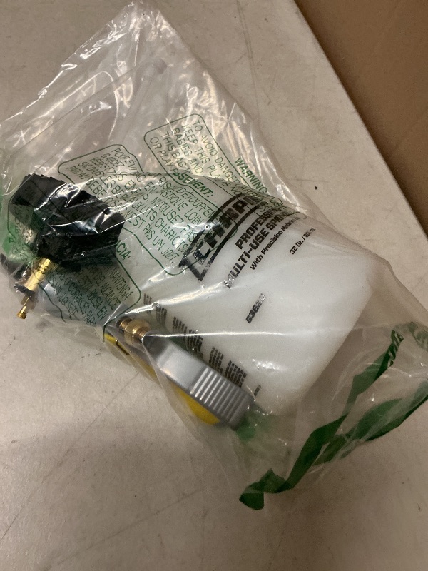 Photo 1 of Chapin G362D Deluxe Professional All Purpose Hose End with Metering Dial, Up to 320-Gallons (1 Sprayer/Package)