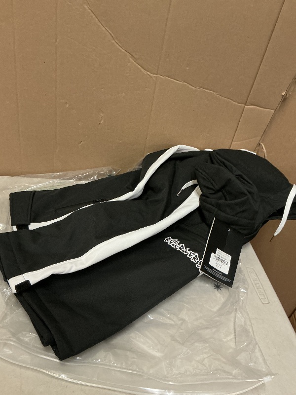 Photo 1 of Men's Ski Jacket Waterproof Windproof Insulated Snowsuit Hooded Snowboard Jacket for Winter Sports Medium