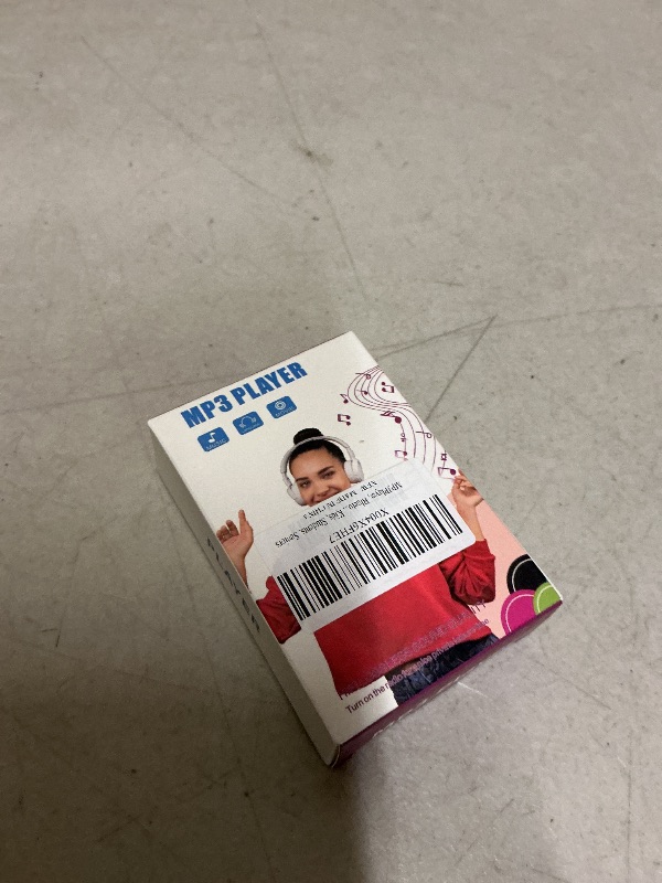 Photo 1 of 144GB MP3 Player, Bluetooth 5.2 Music Player, HiFi Sound Digital Music, Built-in HD Speaker, FM Radio, Voice Recorder, Earphones Included, MP3 Player for Friends, Kids, Students, Seniors (Black)