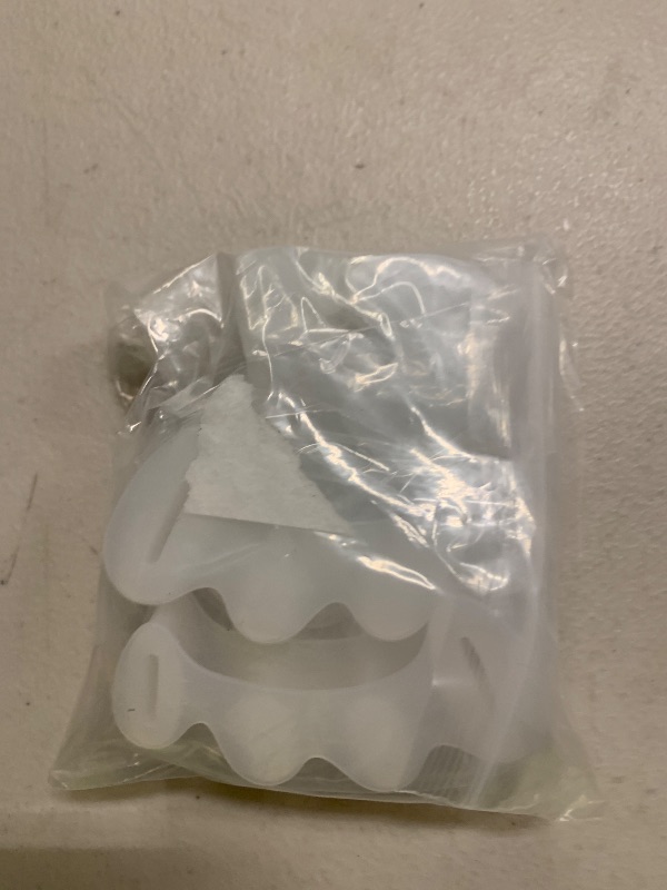 Photo 1 of 2 Pair Bunion Toe Separators Toe Spacers for Feet Women Men to Correct Their Toes, Foot Alignment, Silicone Toe Spreaders Toe Straightener for Hammertoe, Curled Toes (S, 2 Firm + 2 Soft)