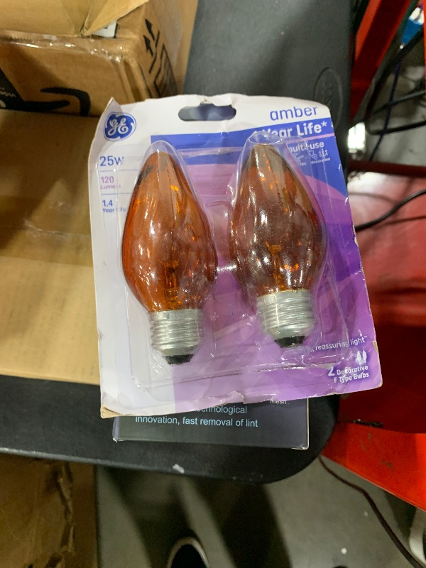 Photo 1 of Light bulb