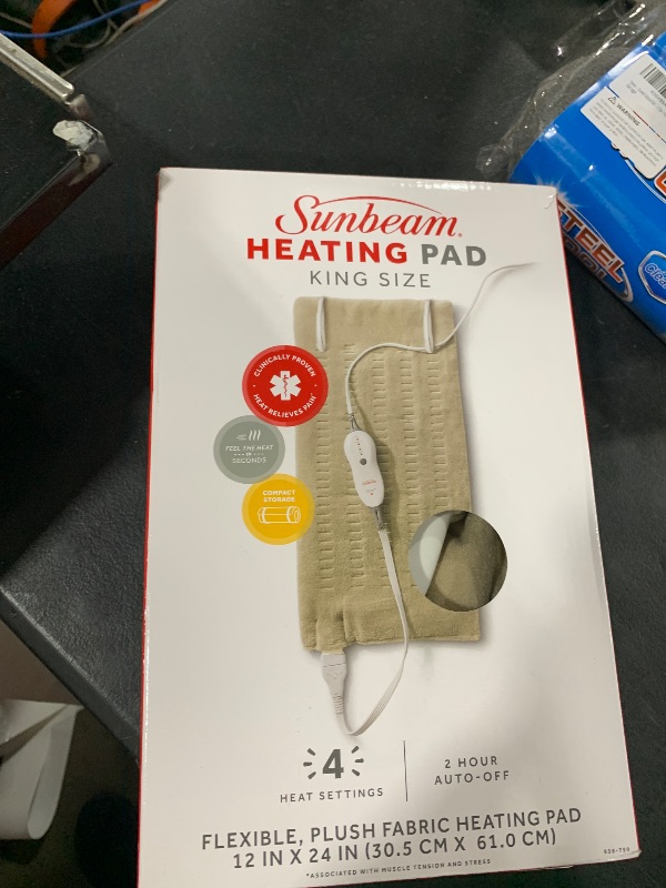 Photo 1 of Sunbeam Premium Sunbeam Heating Pad with Compact Storage King Size Beige