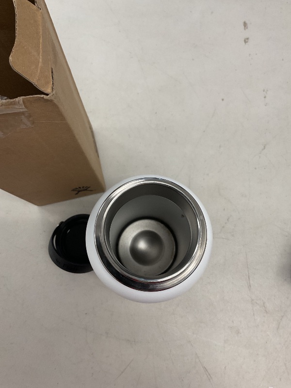 Photo 1 of See notes::::::Hydro Flask 40 Oz Wide Flex Cap White