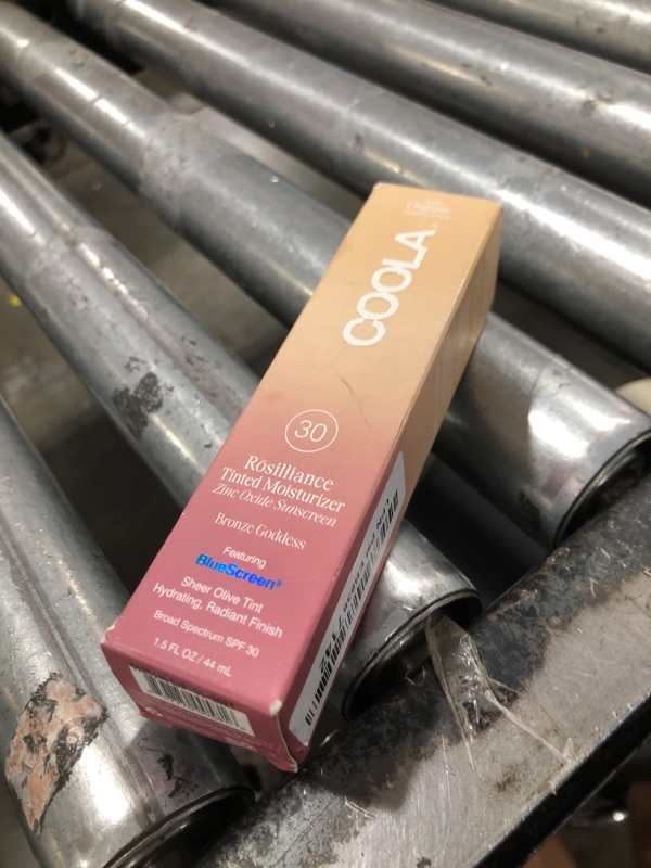 Photo 1 of COOLA Organic Rosilliance BB Cream with SPF 30, Tinted Moisturizer Sunscreen & Foundation, Dermatologist Tested, Bronze Goddess, 1.5 Fl Oz