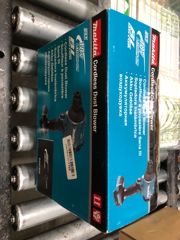 Photo 1 of Makita DAS180Z 18V Li-ion LXT Brushless Dust Blower – Batteries and Charger Not Included